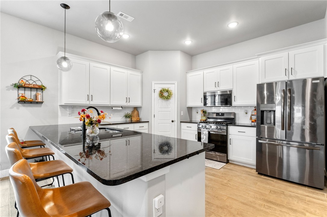 Robinson St, Pea Ridge, AR 72751