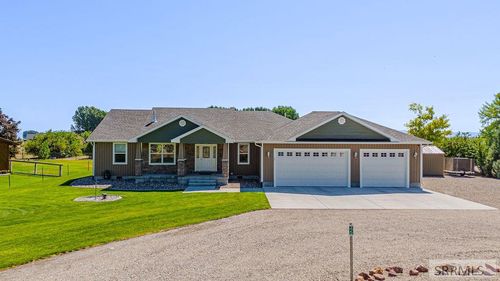 45 S Thompson Ln, Blackfoot, ID, 83221-6201 | Card Image