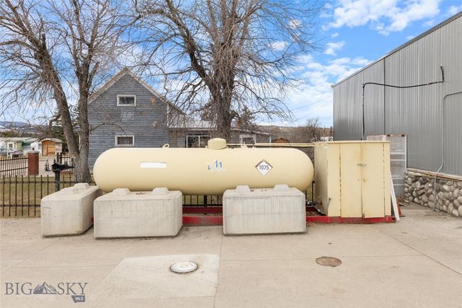 301 1 St Ave N, Home with 0 bedrooms, 0 bathrooms and null parking in Clyde Park MT | Image 14
