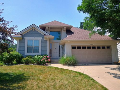 7832 Forest View Dr, Haslett, MI, 48840-8718 | Card Image