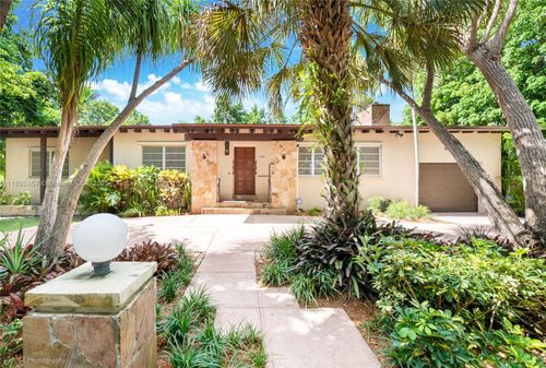 1522 Zuleta Ave, Coral Gables, FL, 33146-2318 | Card Image