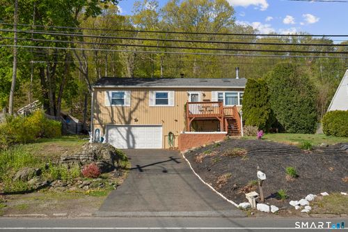 123 River Rd, Shelton, CT, 06484-4443 | Card Image
