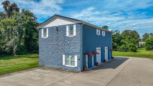 113 Lester St, Berea, KY, 40403-1407 | Card Image