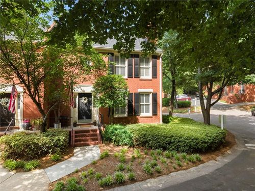 1404 Defoors Mill Dr Nw, Atlanta, GA, 30318-2377 | Card Image