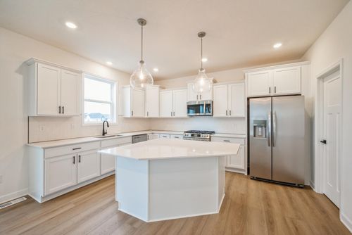 8363 Lander Ave Ne, Otsego, MN, 55330 | Card Image