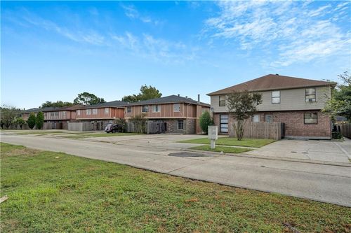 5823 - 5829 Tullis Drive, New Orleans, LA, 70131 | Card Image
