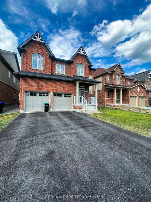 144 Gold Park Gate, Angus, ON, L3W1B4 | Card Image