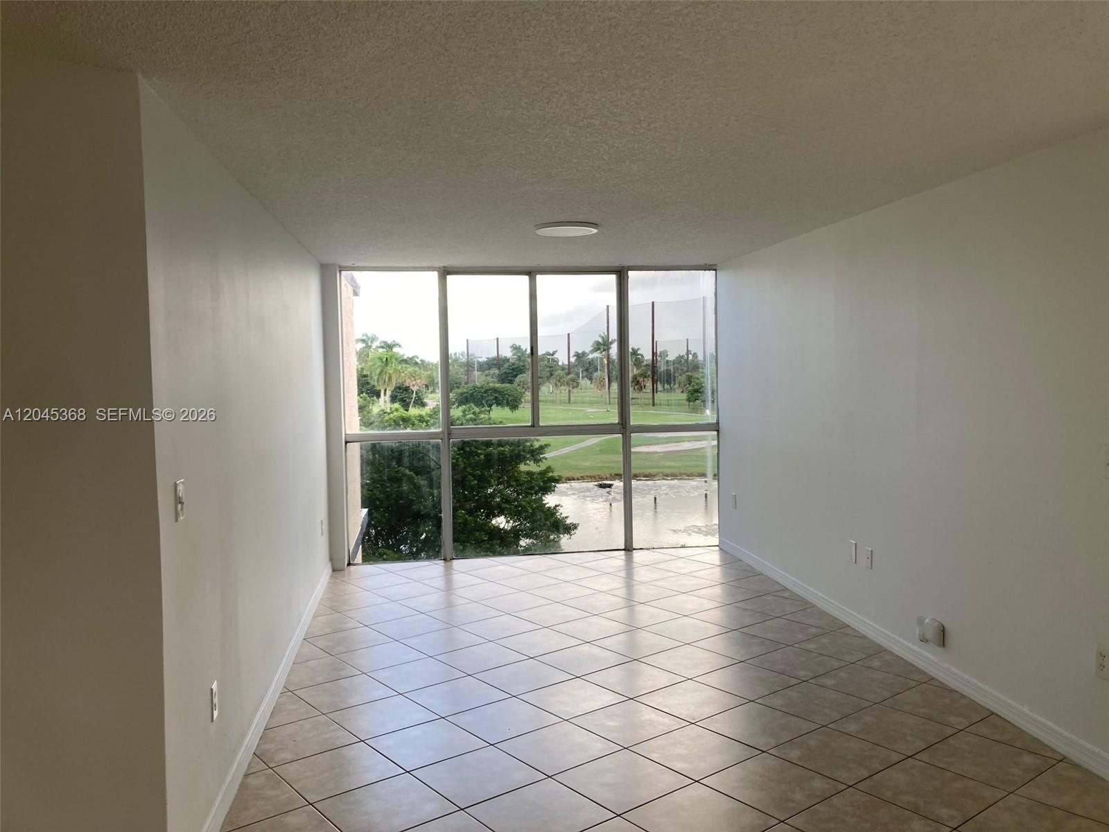 Residential Lease in Hialeah 2