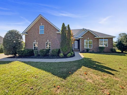 1040 Double Tree Ln, Gallatin, TN, 37066-8008 | Card Image