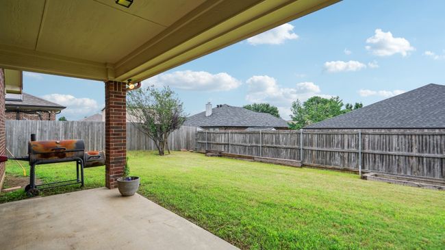 613 W Sheila Cir, House other with 4 bedrooms, 2 bathrooms and null parking in Joshua TX | Image 38