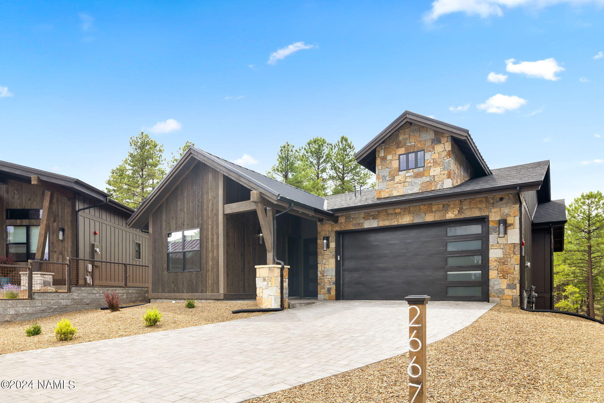 Cottonrose Ln, Flagstaff, AZ 86005