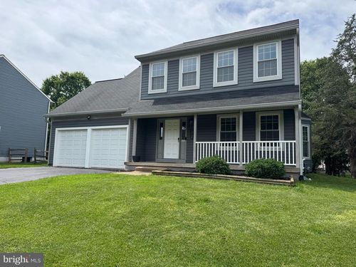 13159 Lazy Glen Ln, Oak Hill, VA, 20171-2346 | Card Image