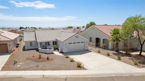 10720 S Fountain Cv, Mohave Valley, AZ, 86440-9550 | Card Image