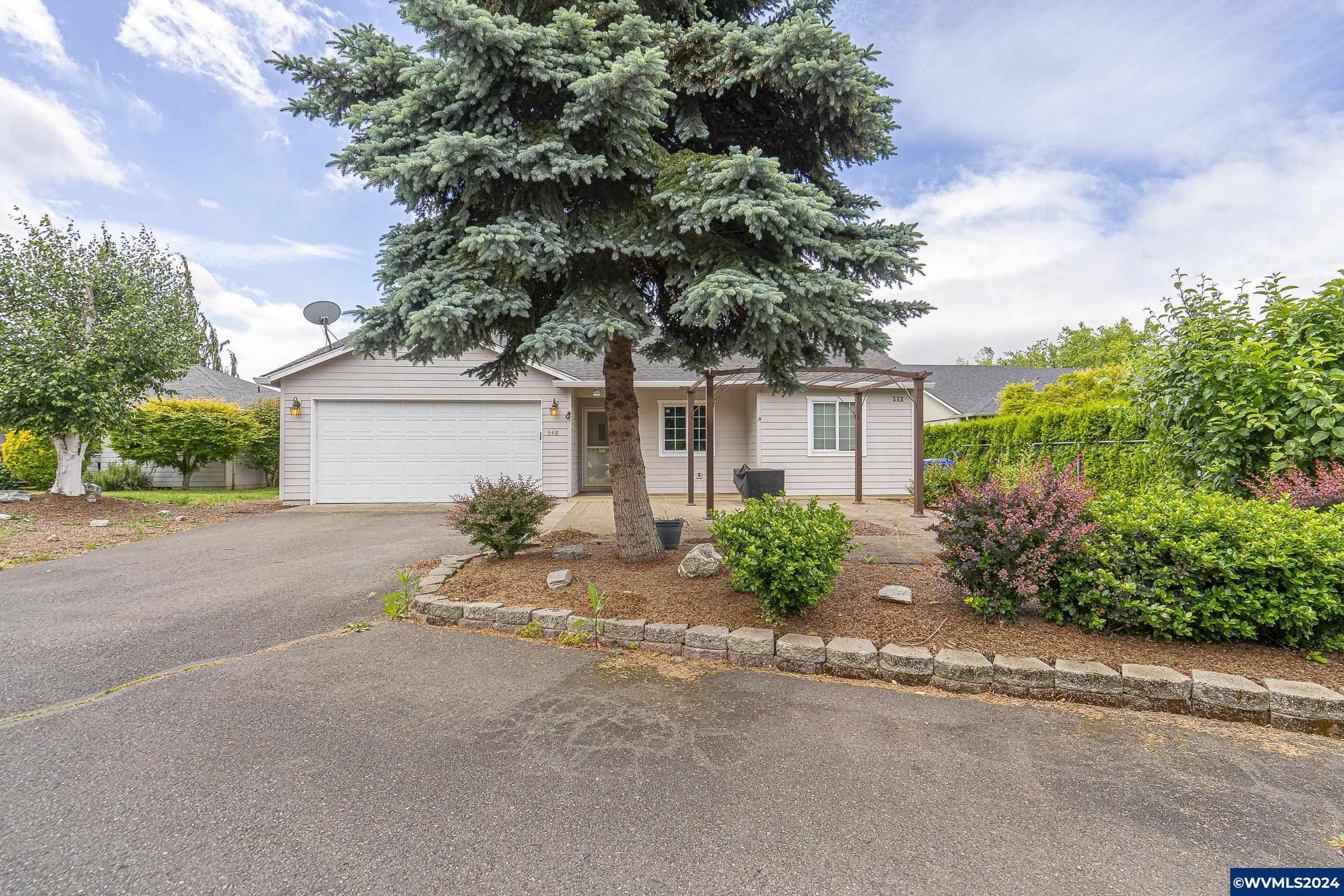 Idylwood Dr, Salem, OR 97302