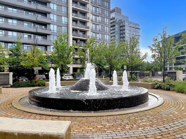 1208 - 85 N Park Rd, Condo with 2 bedrooms, 1 bathrooms and 1 parking in Vaughan ON | Image 30