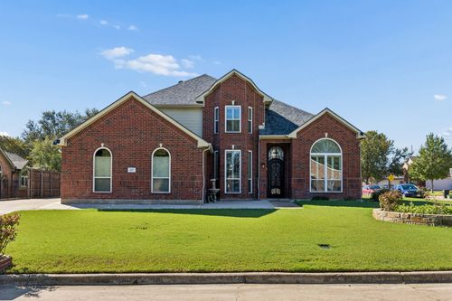 27 Monterey Dr, Trophy Club, TX, 76262-5100 | Card Image
