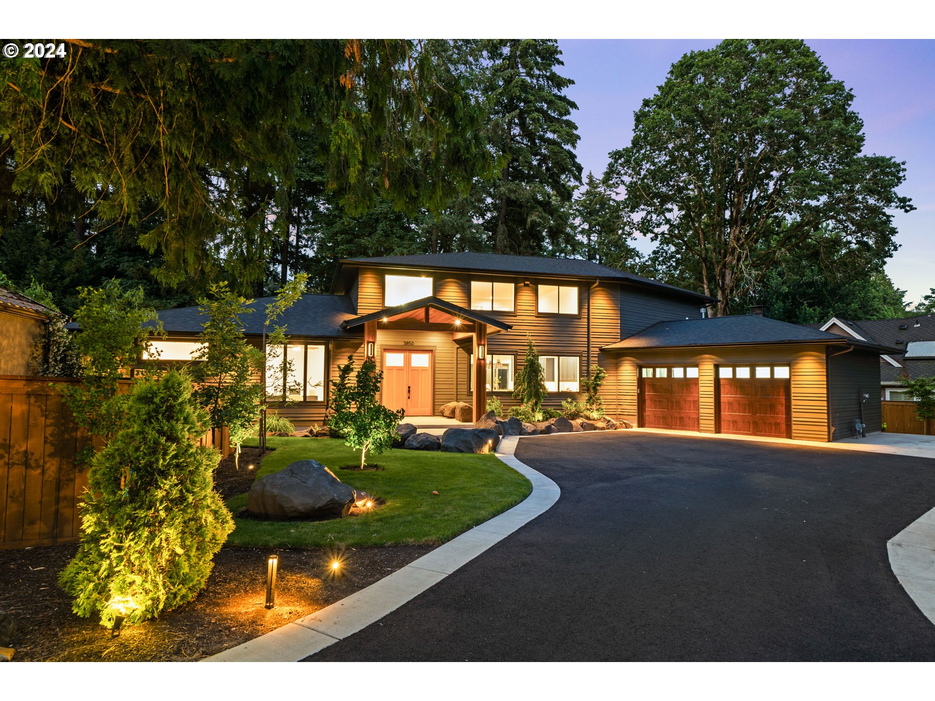 Lake Grove Ave, Lake Oswego, OR 97035