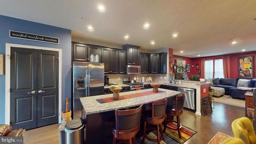 8102 Greenbelt Station Pkwy, GREENBELT, MD, 20770-4405 | Card Image