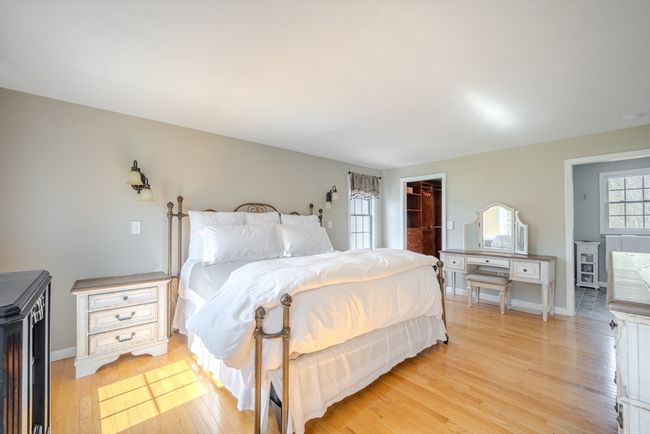 26 Russett Hill Rd, House other with 5 bedrooms, 3 bathrooms and 4 parking in Haverhill MA | Image 12
