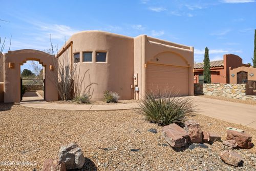 1543 Fairway Village Drive, Las Cruces, NM, 88007 | Card Image