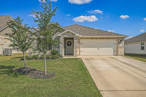 110 Santo Spirit Rd, Hutto, TX, 78634-5815 | Card Image