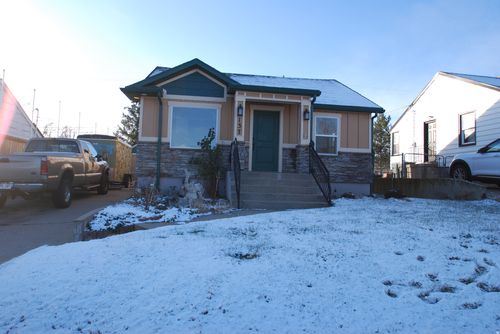 137 Country Club Dr, South Ogden, UT, 84405-2704 | Card Image