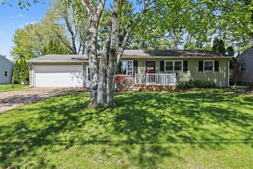 514 W Melody Ave, Portage, MI, 49024-6143 | Card Image