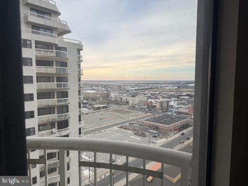 1804-1-3101 Boardwalk, Atlantic City, NJ, 08401-5102 | Card Image