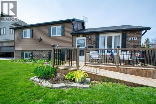 227 Bristol Dr, Chatham, ON, N7M6K9 | Card Image