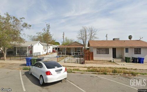 610 Lucard St, Taft, CA, 93268-2721 | Card Image