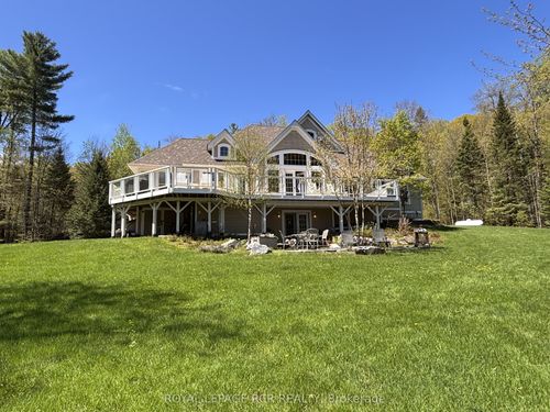 4 Mcgregor Way, Bracebridge, ON, P0B1L0 | Card Image