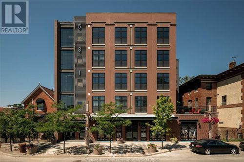 202-531 Pelissier St, Windsor, ON, N9A4L2 | Card Image