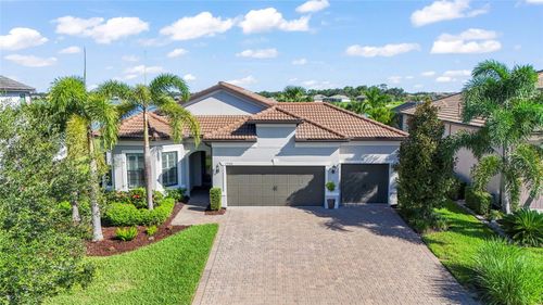 7948 Grande Shores Dr, SARASOTA, FL, 34240-2313 | Card Image