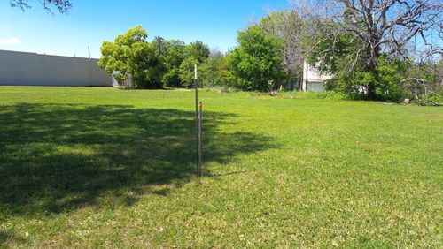 9 Texas Ave, Texas City, TX, 77590-8750 | Card Image