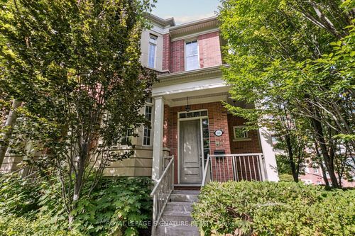 60 Kilgour Rd, East York, ON, M4G0A9 | Card Image