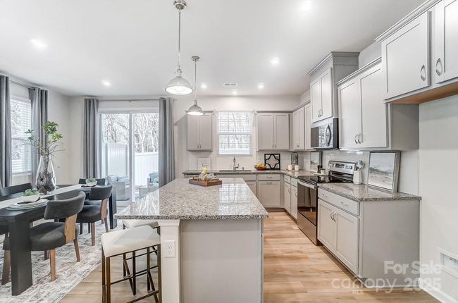 624 Cassidy Ct, Townhouse with 3 bedrooms, 3 bathrooms and null parking in Clover SC | Image 7