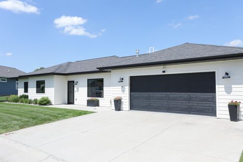 1850 23rd St, Spirit Lake, IA, 51360-7728 | Card Image