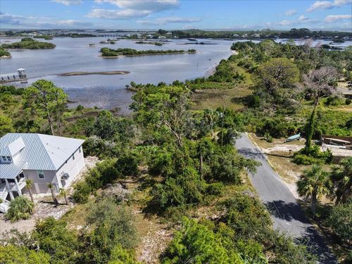 12331 Anchor Cove Dr, Cedar Key, FL, 32625 | Card Image