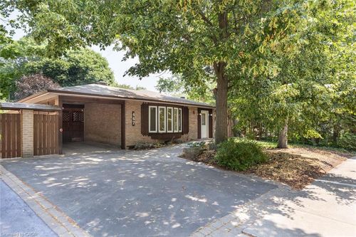 467 Anthony Dr, Oakville, ON, L6J2K6 | Card Image