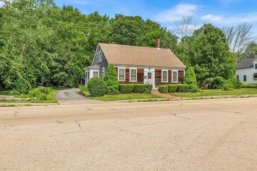 1313 Somerset Ave, Taunton, MA, 02780-5077 | Card Image