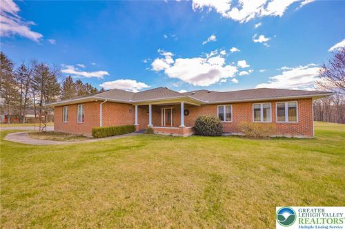 3225 Delps Rd, DANIELSVILLE, PA, 18038-9507 | Card Image