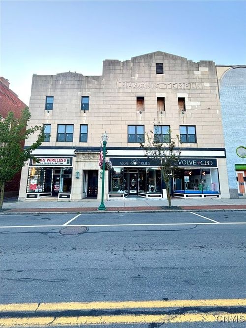 10 South St, Auburn, NY, 13021-3808 | Card Image