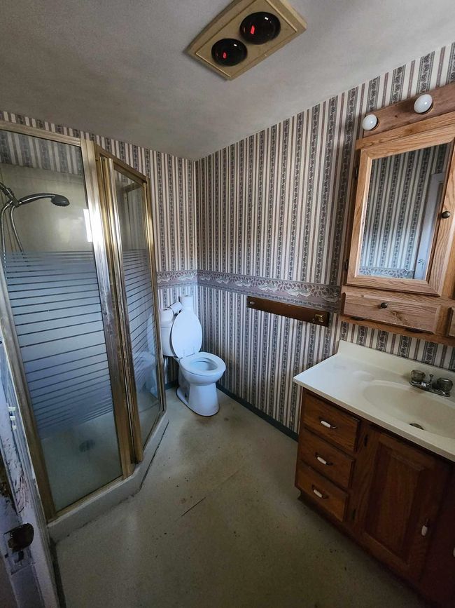 1161 Western Ave, House other with 3 bedrooms, 2 bathrooms and null parking in Brattleboro VT | Image 36