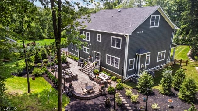 93 Morristown Rd, House other with 6 bedrooms, 4 bathrooms and null parking in Gillette NJ | Image 4