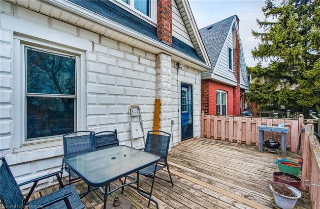 93 E 23 Rd St, House other with 3 bedrooms, 1 bathrooms and 2 parking in Hamilton ON | Image 25