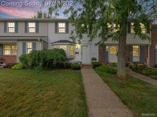 41376 Lehigh Ln, Northville, MI, 48167-1975 | Card Image