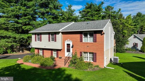 1189 Ridge Ave, COLUMBIA, PA, 17512-1629 | Card Image
