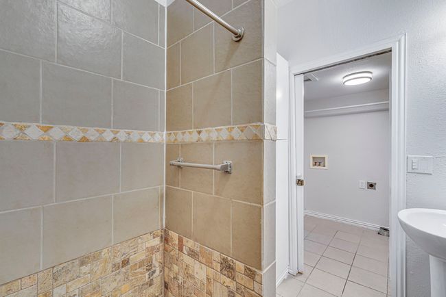 323 W University Ave, House other with 3 bedrooms, 2 bathrooms and null parking in Waxahachie TX | Image 29