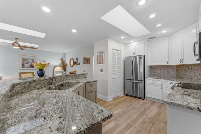 Many upgrades in this modern kitchen | Image 15