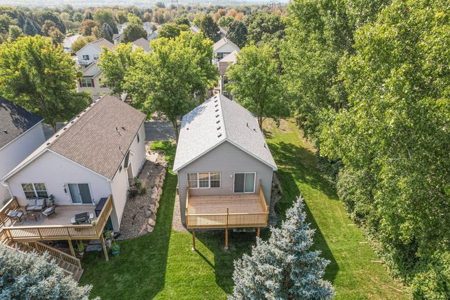 7371 Devin Ln, Townhouse with 3 bedrooms, 3 bathrooms and null parking in Shakopee MN | Image 39